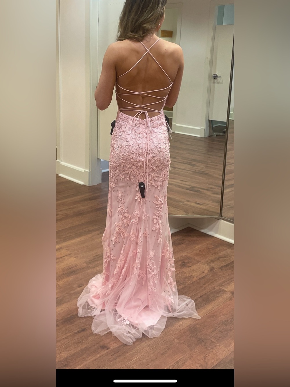HOCO/PROM DRESS - Picture 2 of 10